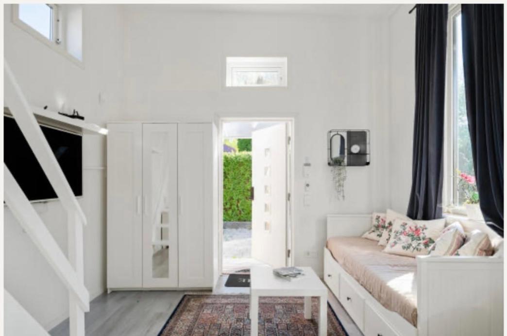 Appartement Fresh Happy Little House, 35 M2 In Taeby à Ville de Ville de Stockholm Extérieur photo